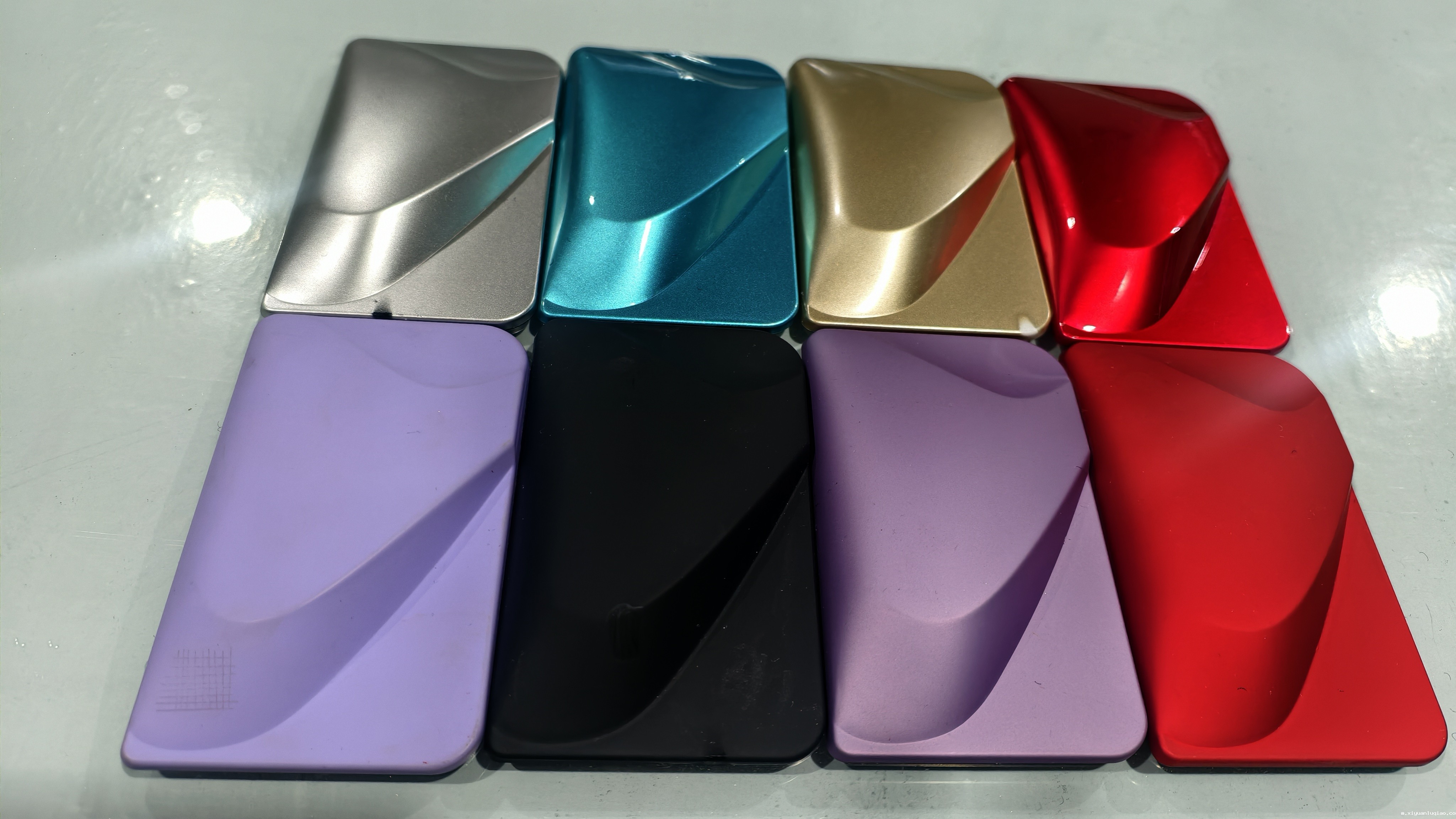 告别“反光尴尬”!这款HY水性雾面金油,让鞋材箱包质感翻倍 告别“反光尴尬”!这款HY水性雾面金油,让鞋材箱包质感翻倍